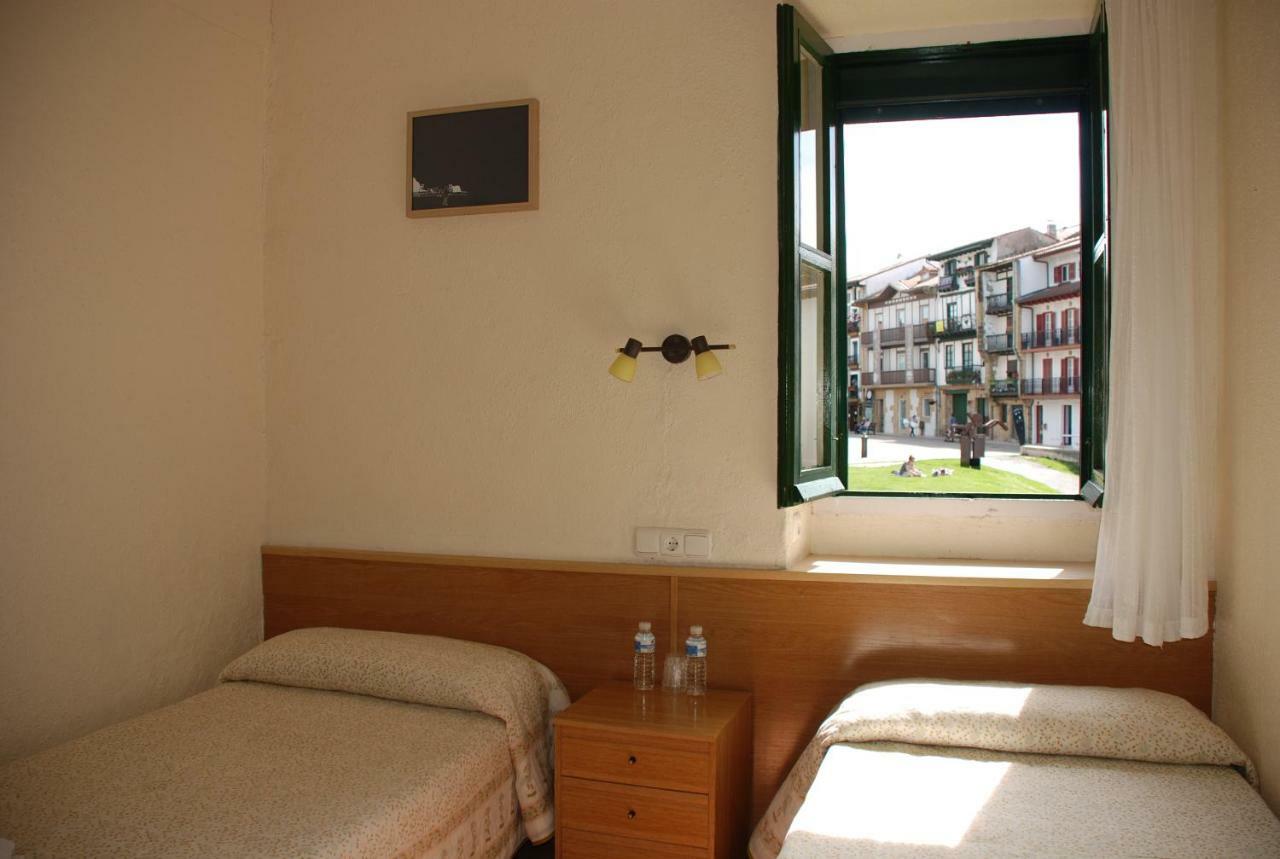 أونذاريبيا Hostal Zaragoza المظهر الخارجي الصورة