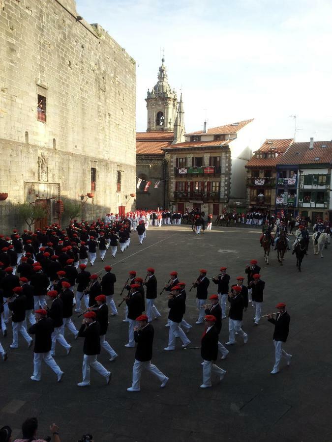 أونذاريبيا Hostal Zaragoza المظهر الخارجي الصورة